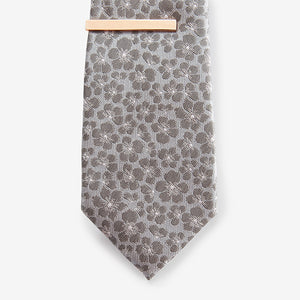 Sage Daisy Slim Tie With Tie Clip - Allsport