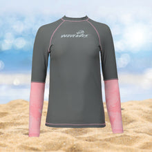Load image into Gallery viewer, TOP RASH GUARD WOMEN
