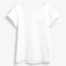 Load image into Gallery viewer, DAISY  WHITE TEE - Allsport
