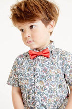 Load image into Gallery viewer, FLORAL BOW TIE (3MTHS-5YRS) - Allsport
