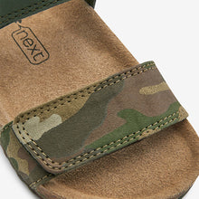 Load image into Gallery viewer, Khaki Camo Corkbed Comfort Sandals (Younger Boys)
