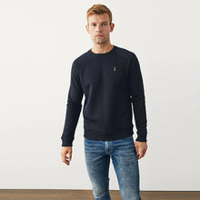 Load image into Gallery viewer, Black Stag Regular Fit Crew Sweatshirt
