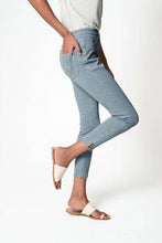 Load image into Gallery viewer, LIGHT BLUE JERSEY CROPPED LEGGINGS - Allsport
