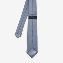 Load image into Gallery viewer, Blue Silk Tie And Pocket Square Set - Allsport
