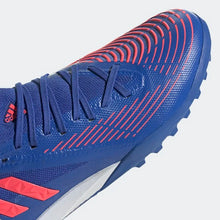 Load image into Gallery viewer, PREDATOR EDGE.3 TURF SHOES
