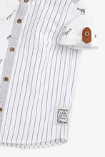 Load image into Gallery viewer, White Short Sleeve Giraffe Print Stripe Shirt - Allsport
