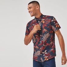 Load image into Gallery viewer, Burgundy Leaf Printed Short Sleeve Shirt
