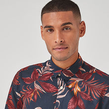 Load image into Gallery viewer, Burgundy Leaf Printed Short Sleeve Shirt
