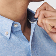 Load image into Gallery viewer, Light Blue Cotton Linen Blend Short Sleeve Shirt

