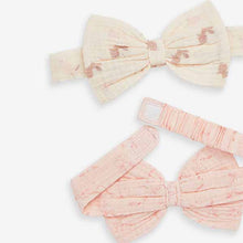 Load image into Gallery viewer, Pink/Floral Baby 2 Pack Headbands (3mths-18mths)
