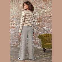 Load image into Gallery viewer, Oatmeal Stripe Cosy Top - Allsport
