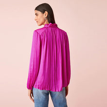 Load image into Gallery viewer, Pink Crinkle Satin Blouse
