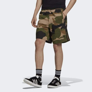 CAMO AOP SHORT - Allsport