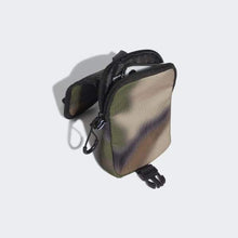 Load image into Gallery viewer, CAMO MAP BAG - Allsport
