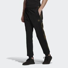 Load image into Gallery viewer, CAMOUFLAGE TRACK PANTS - Allsport
