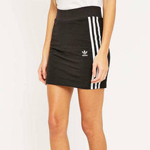 Load image into Gallery viewer, 3-STRIPES SKIRT - Allsport
