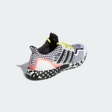 Load image into Gallery viewer, ULTRABOOST 5 DNA SHOES - Allsport
