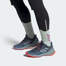 Load image into Gallery viewer, TERREX SOULSTRIDE TRAIL RUNNING SHOES
