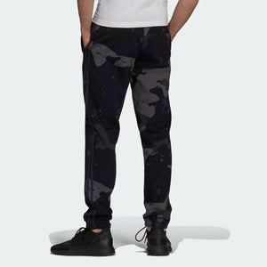 GRAPHICS CAMO SWEAT JOGGERS - Allsport