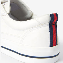 Load image into Gallery viewer, NEW 3V SK8 WHITE SF - Allsport

