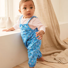 Load image into Gallery viewer, Blue Baby 2 Piece Printed Dungaree And Bodysuit Set (0mths-18mths)
