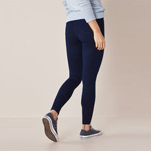 Load image into Gallery viewer, Inky Rinse Jersey Denim Leggings
