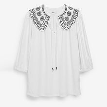 Load image into Gallery viewer, White Linen Blend Embroidered Collar Top

