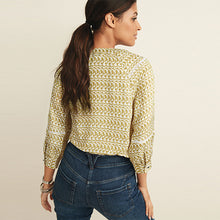 Load image into Gallery viewer, Yellow Geo Print Lace Trim Top
