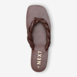 Chocolat Brown Toe Post Twist Sandals