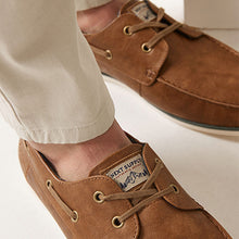 Load image into Gallery viewer, Tan Brown Boat Shoes
