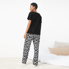 Load image into Gallery viewer, Monochrome Animal Cotton Short Sleeve Pyjamas
