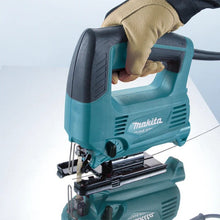 Load image into Gallery viewer, Makita MT Jig Saw with 3 Orbital Settings plus Straight Cutting 450W
