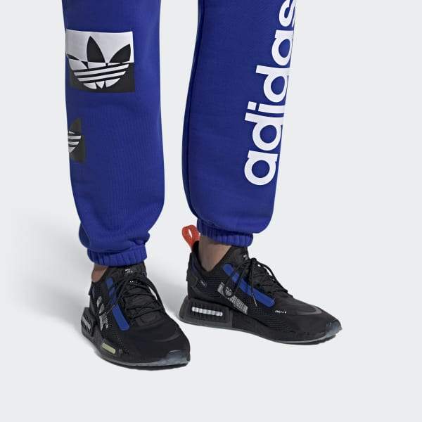 nmd_r1 spectoo shoes