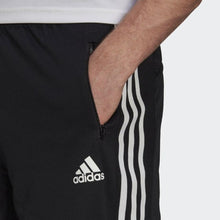 Load image into Gallery viewer, PRIMEBLUE DESIGNED TO MOVE SPORT 3-STRIPES SHORTS - Allsport
