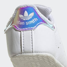 Load image into Gallery viewer, STAN SMITH CRIB SHOES - Allsport
