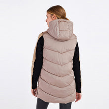 Load image into Gallery viewer, Mink Brown Quilted Hooded Gilet
