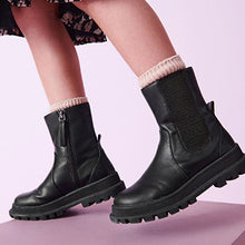 Load image into Gallery viewer, Black Mid Height Chunky Boots (Older Girls)
