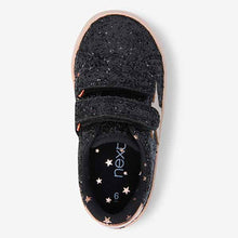 Load image into Gallery viewer, Black Glitter Star Trainers (Younger Girls)
