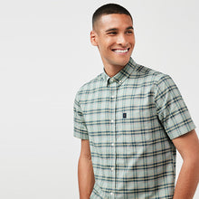 Load image into Gallery viewer, Green/Navy Blue Check Short Sleeve Shirt
