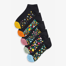 Load image into Gallery viewer, 5 Pack Black Patterned Footbed Trainer Socks

