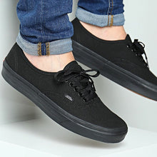 Load image into Gallery viewer, VANS Authentic Black Shoes - Allsport
