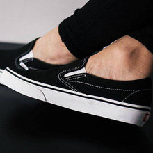 Load image into Gallery viewer, VANS CLASSIC SLIP ON BLACK WHITE SHOES - Allsport
