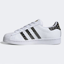 Load image into Gallery viewer, SUPERSTAR W SHOES - Allsport
