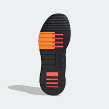 Load image into Gallery viewer, RACER TR21 SHOES
